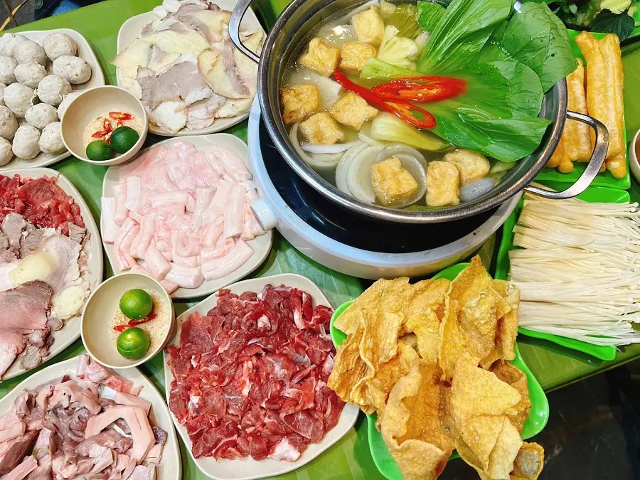 Cách chế biến Lẩu bò nhúng dấm