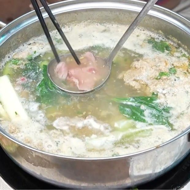 Cách chế biến Lẩu cá chép giòn kiểu thái ngon chuẩn vị tại nhà